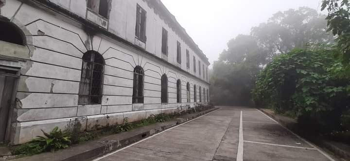 A photo of the Diplomat Hotel. Photo via Facebook.